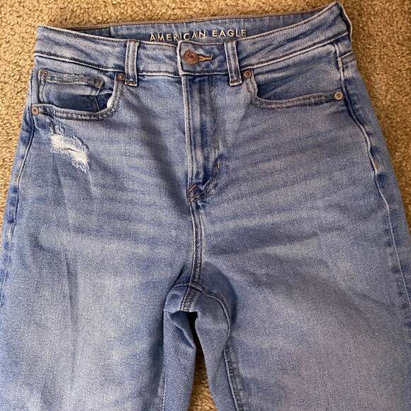 American Eagle Stretch Mom Jeans Medium Wash - Picture 12 of 16